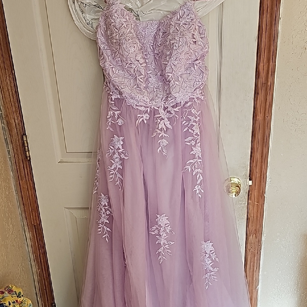 Elegant Lavender Lace Gown